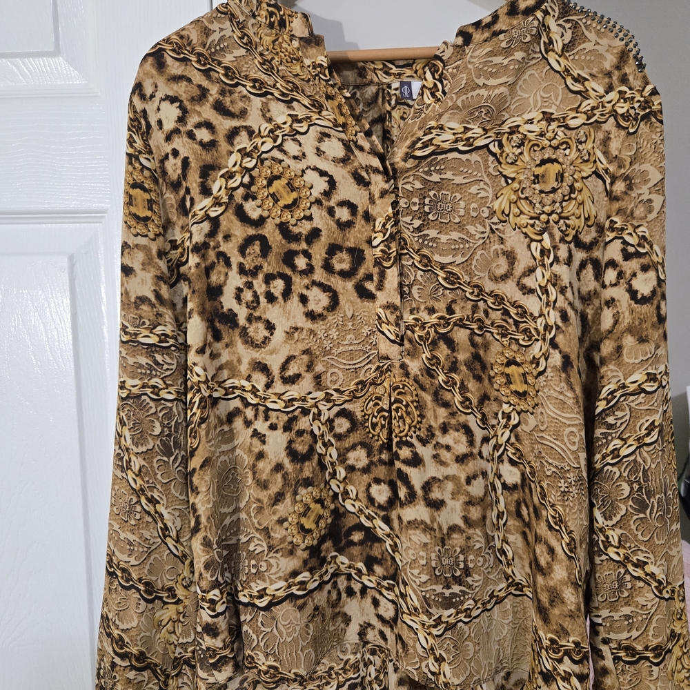 Jennifer Lopez Brown and Tan Patterned Blouse